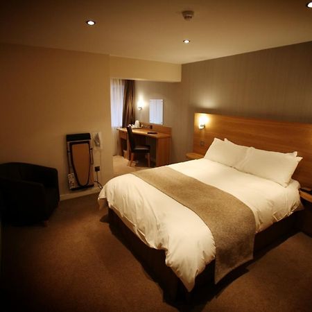 Eaton Hotel Birmingham Esterno foto