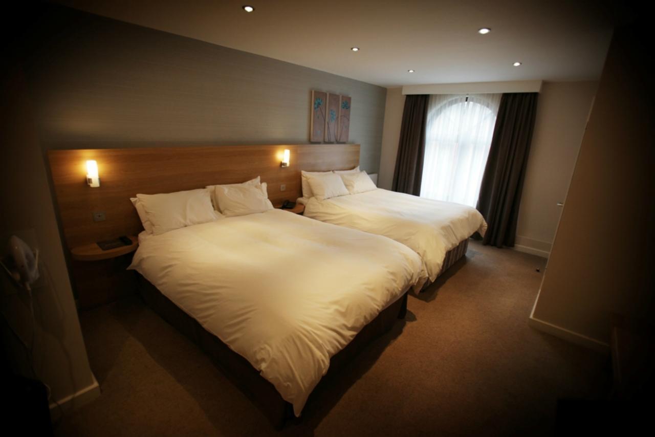 Eaton Hotel Birmingham Esterno foto