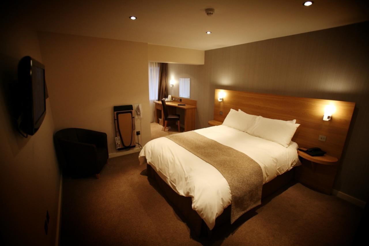 Eaton Hotel Birmingham Esterno foto