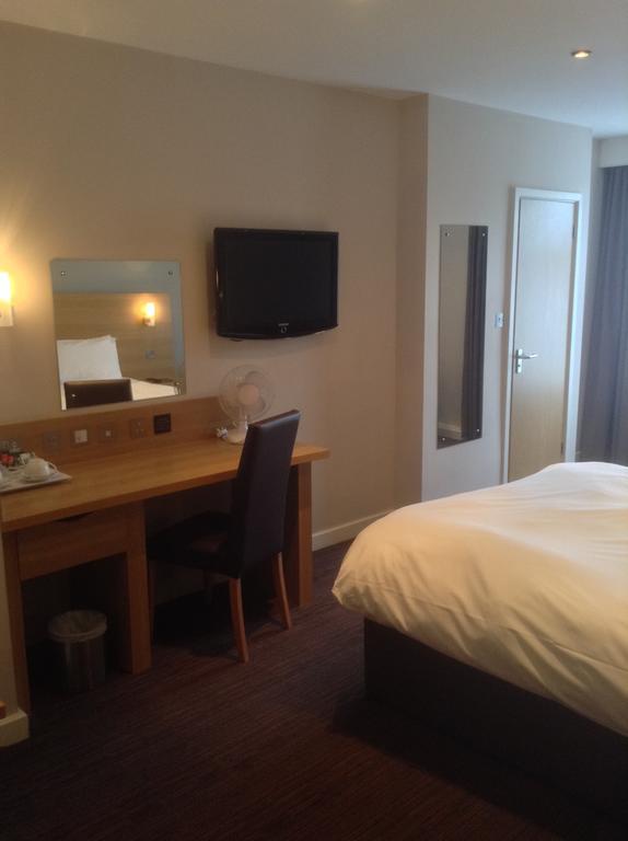 Eaton Hotel Birmingham Esterno foto